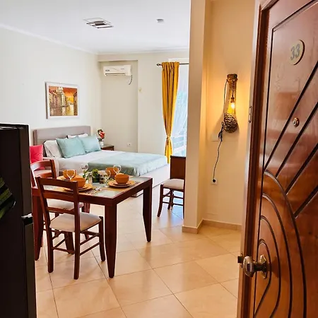 Leo In Apartman *